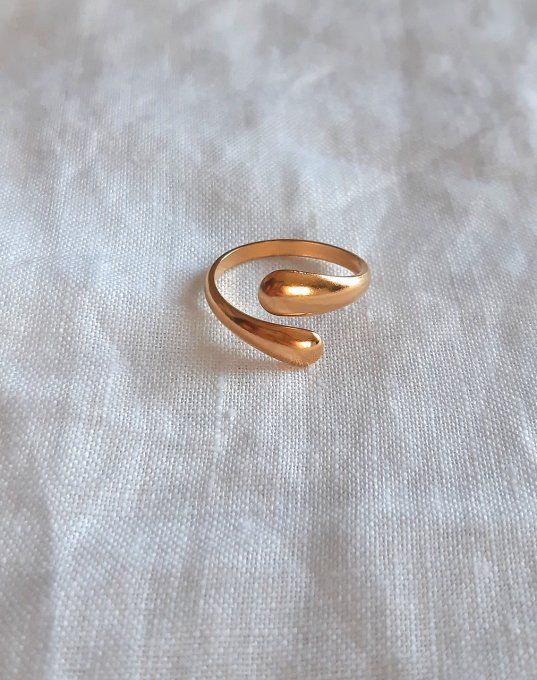 Bague en acier dorée Luna