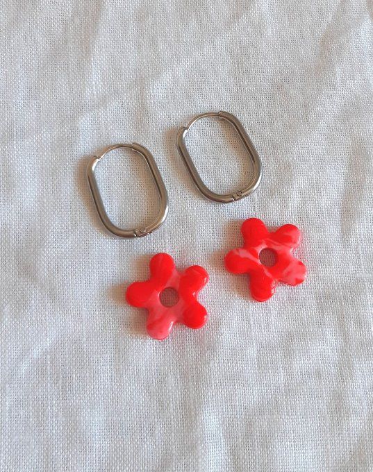 Créoles argentées + fleurs en pâte fimo à partir de 24€