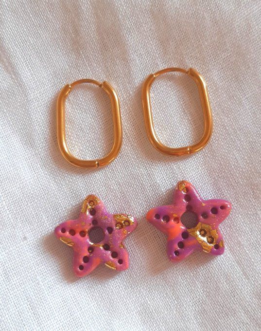 Étoiles de mer en pâte fimo rose/dorées