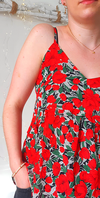 Top fleuri rouge Grenade